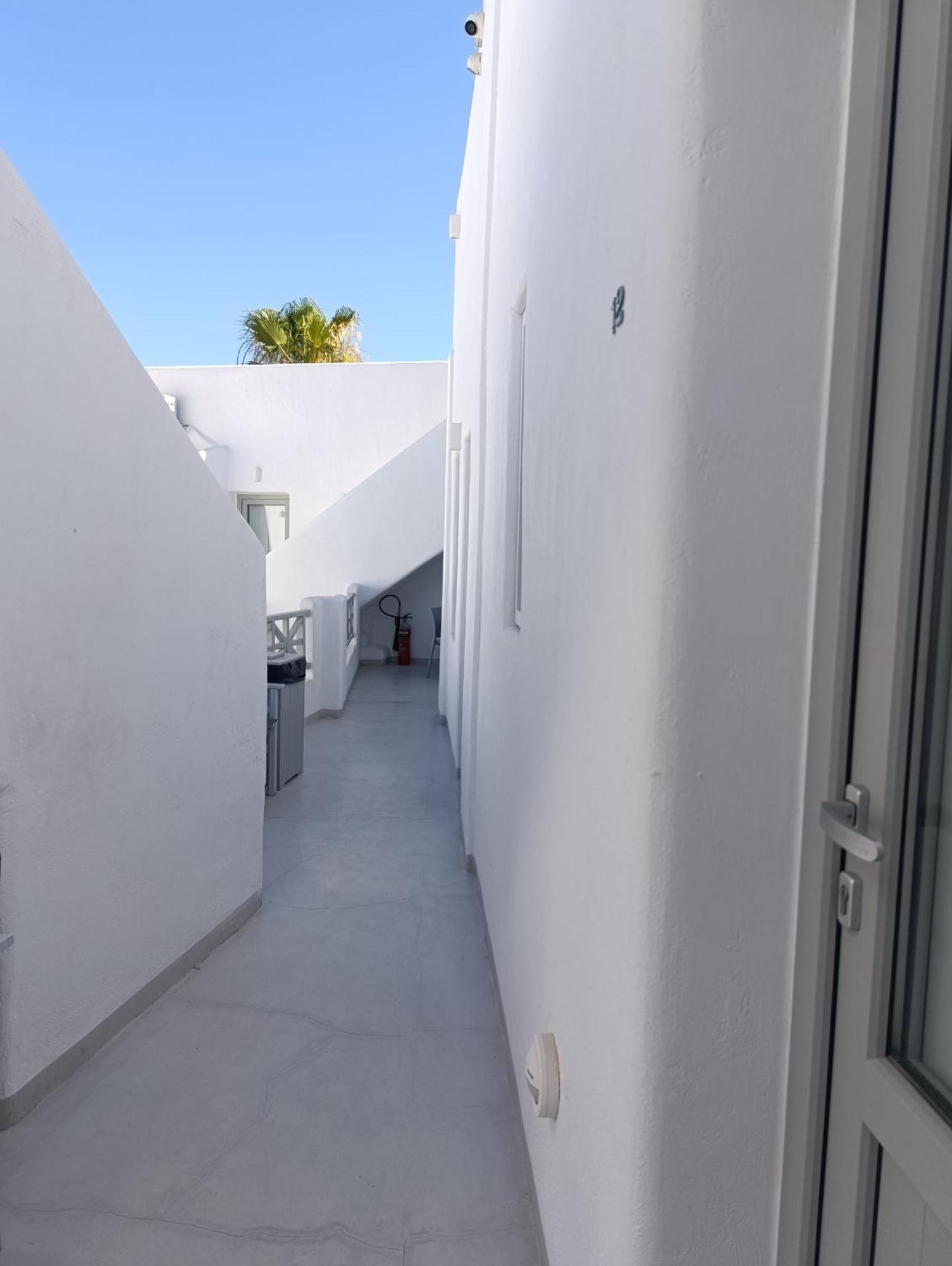 Fira Eco Center Rooms Exteriér fotografie